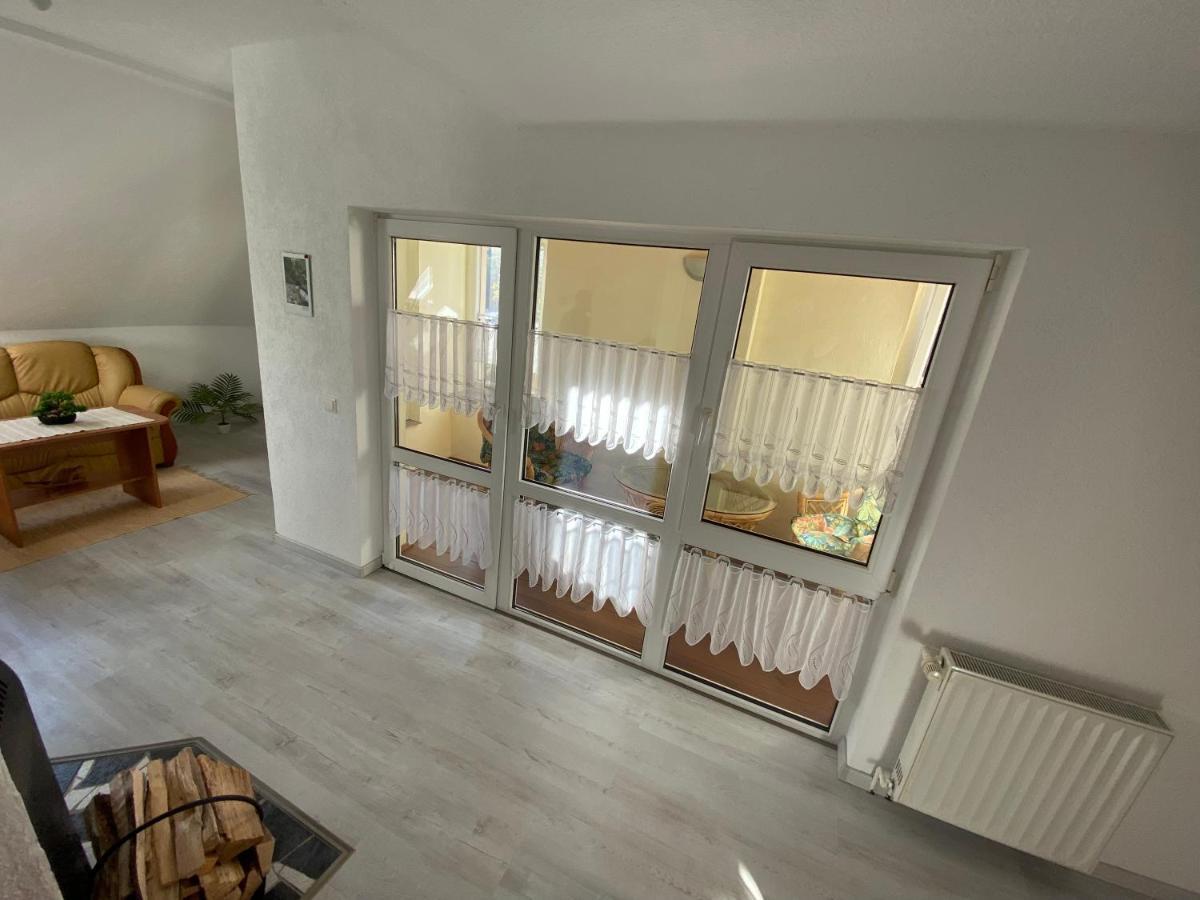 Waldblickwohnung Mit Schoener Terrasse Und Kamin Sebnitz Exterior photo