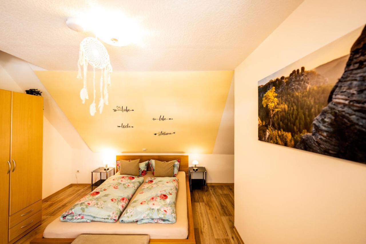 Waldblickwohnung Mit Schoener Terrasse Und Kamin Sebnitz Exterior photo