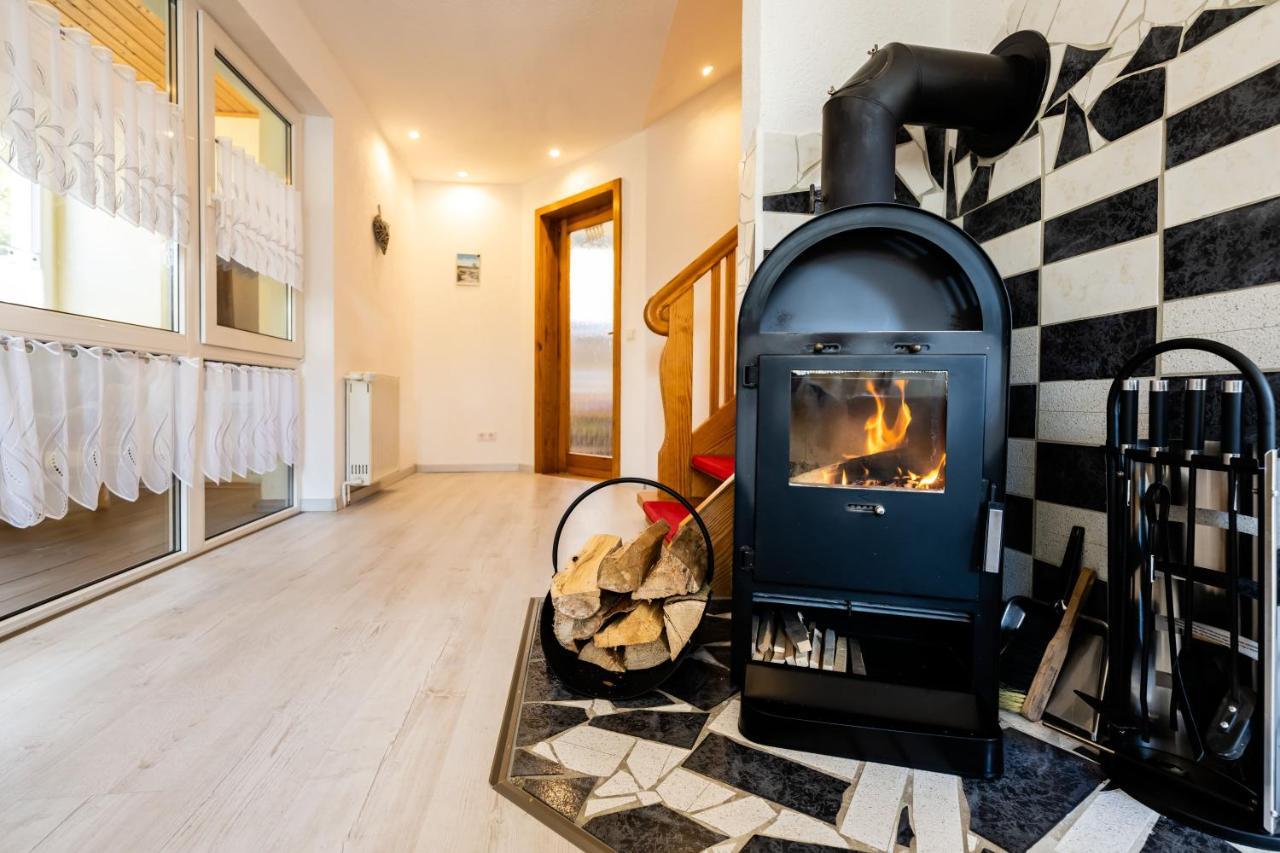Waldblickwohnung Mit Schoener Terrasse Und Kamin Sebnitz Exterior photo