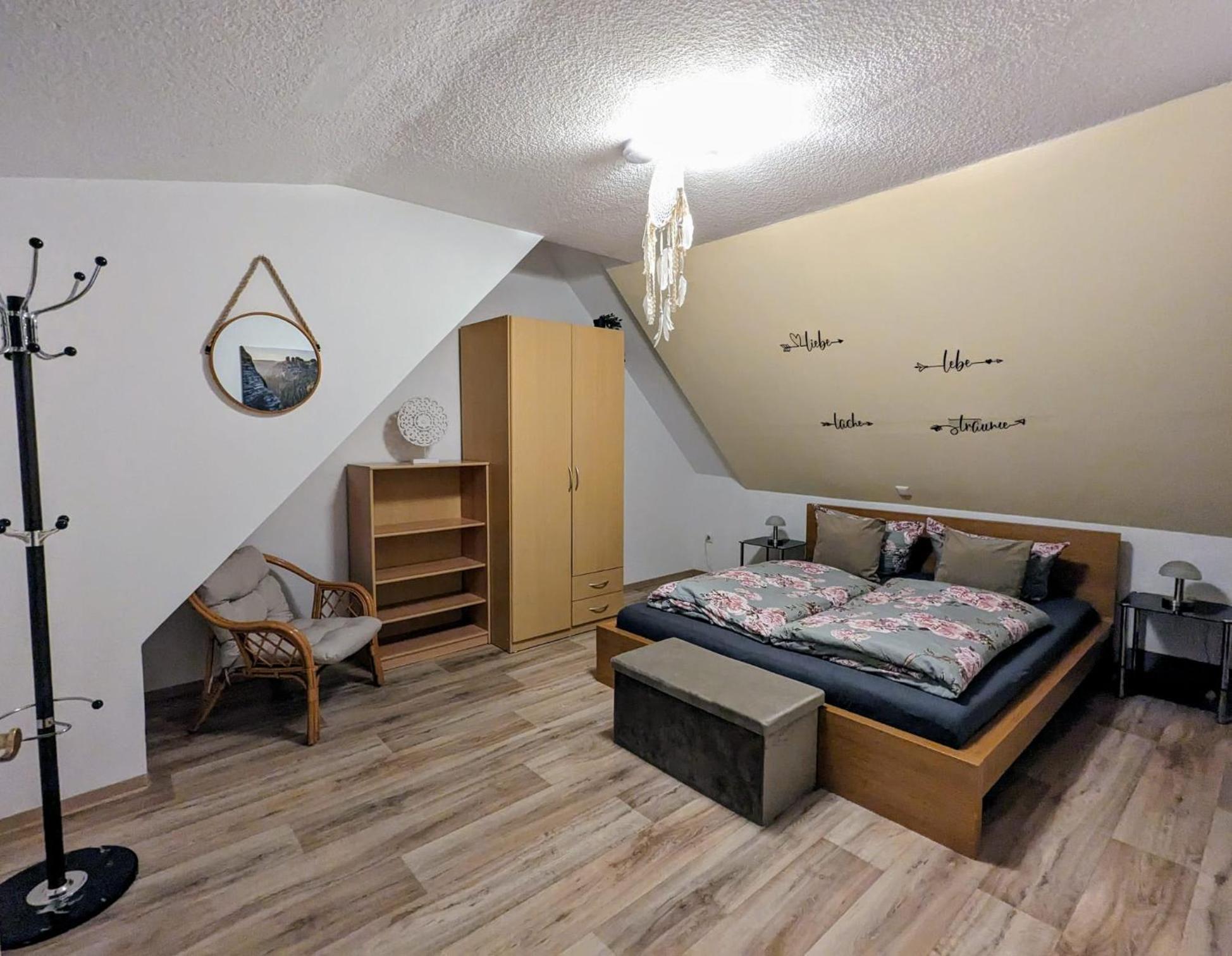 Waldblickwohnung Mit Schoener Terrasse Und Kamin Sebnitz Exterior photo